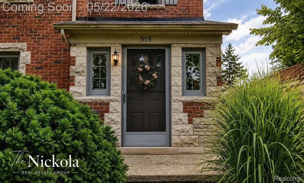 515 Barrington Road Grosse Pointe Park City MI 48230