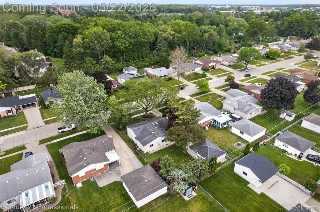 14425 Stonehouse Avenue Livonia City MI 48154