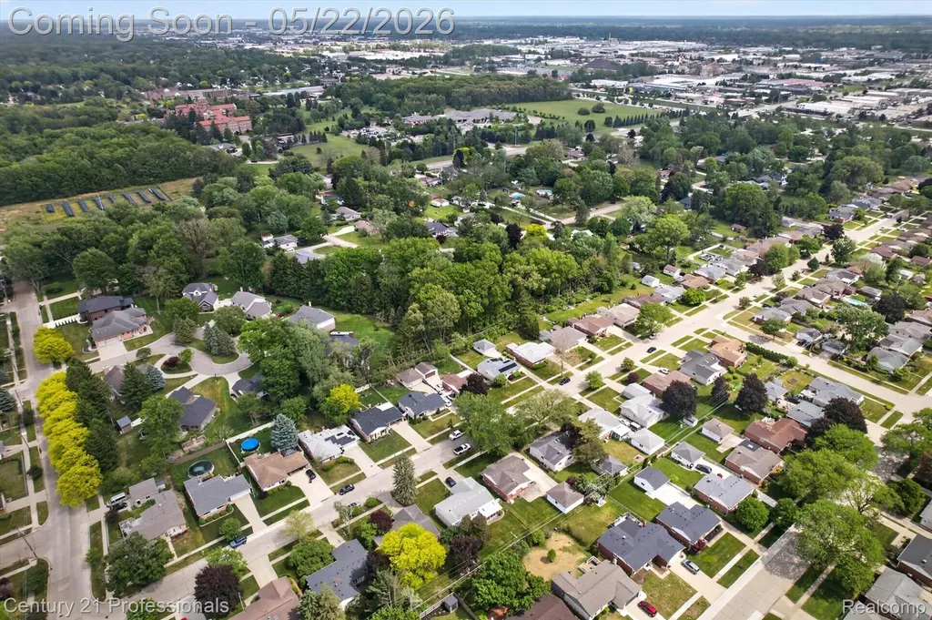 14425 Stonehouse Avenue Livonia City MI 48154