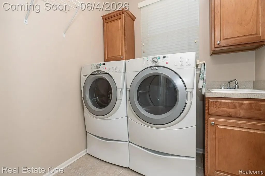3326 Gemini Drive Sterling Heights City MI 48314