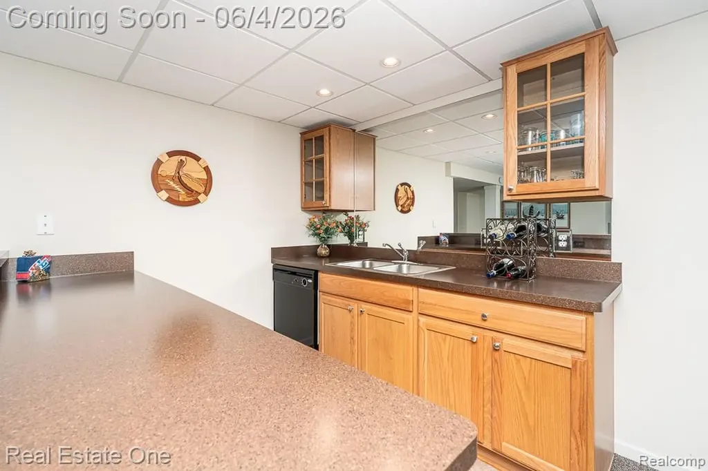 3326 Gemini Drive Sterling Heights City MI 48314