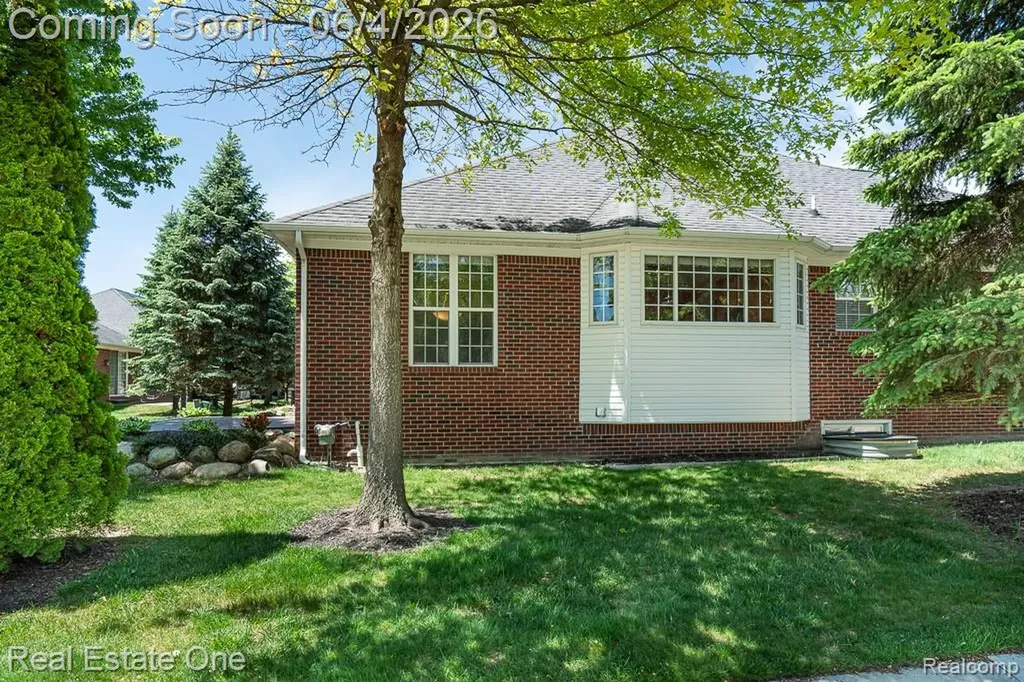 3326 Gemini Drive Sterling Heights City MI 48314