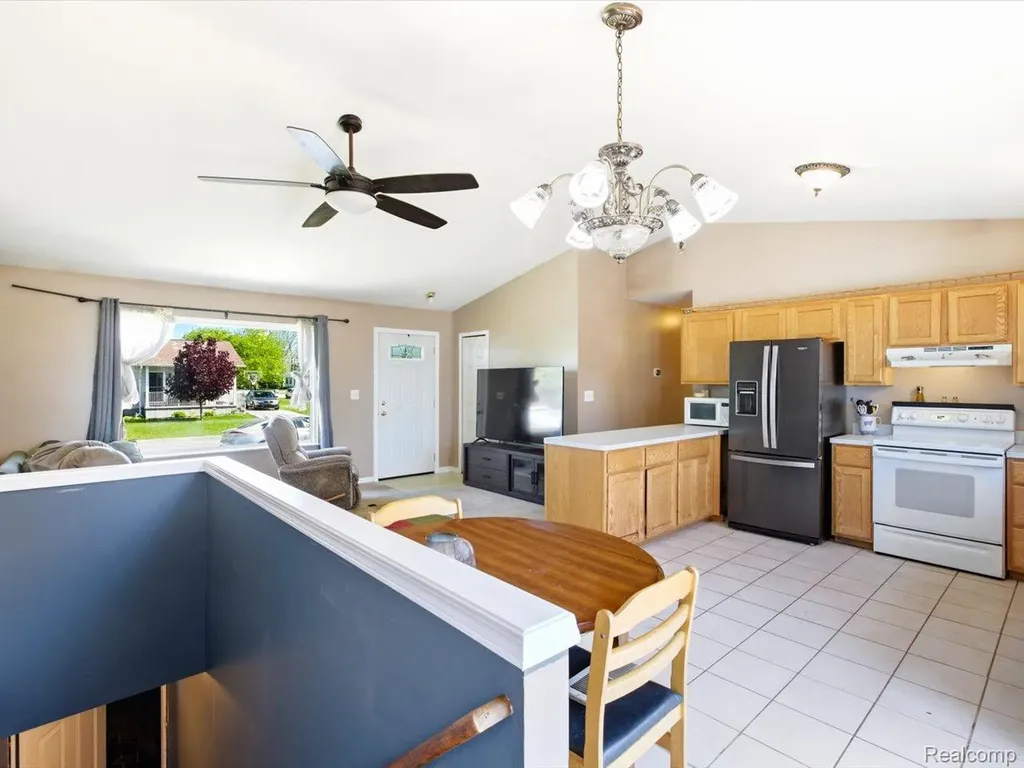685 Heather Lane Marysville City MI 48040