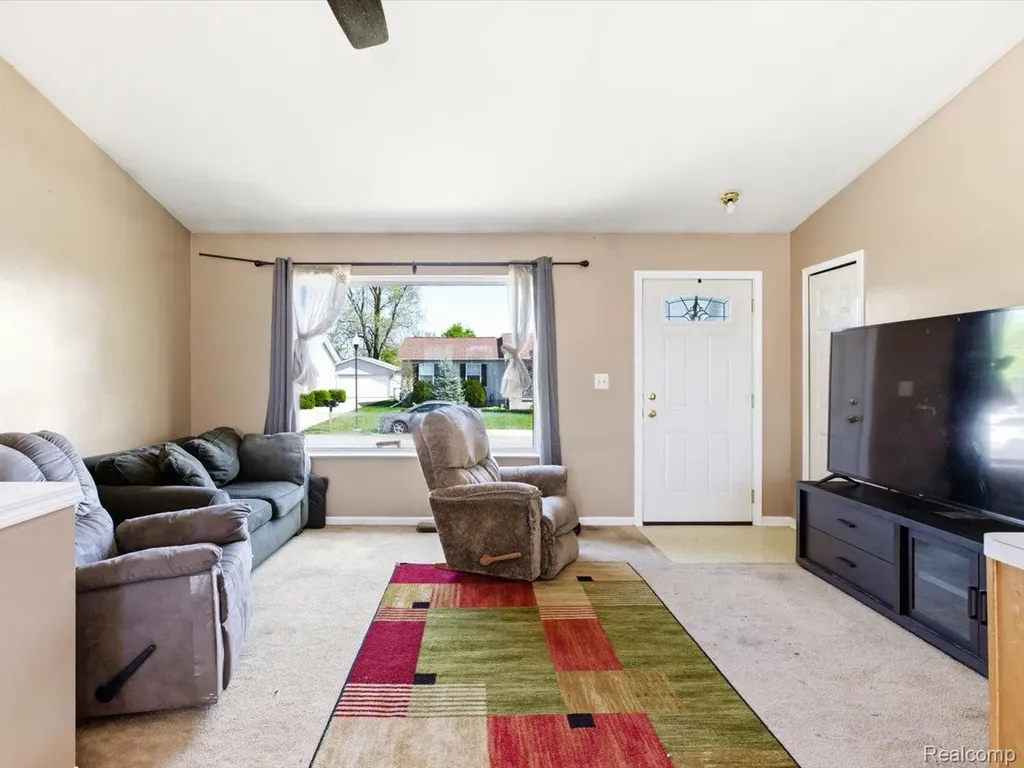 685 Heather Lane Marysville City MI 48040