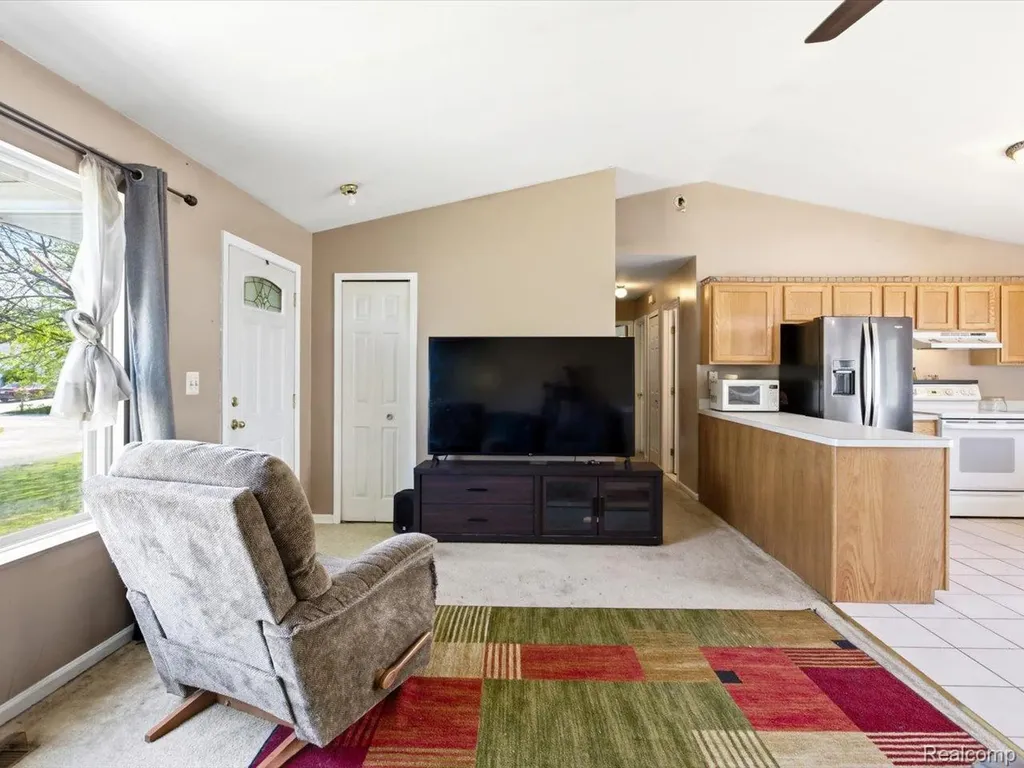 685 Heather Lane Marysville City MI 48040