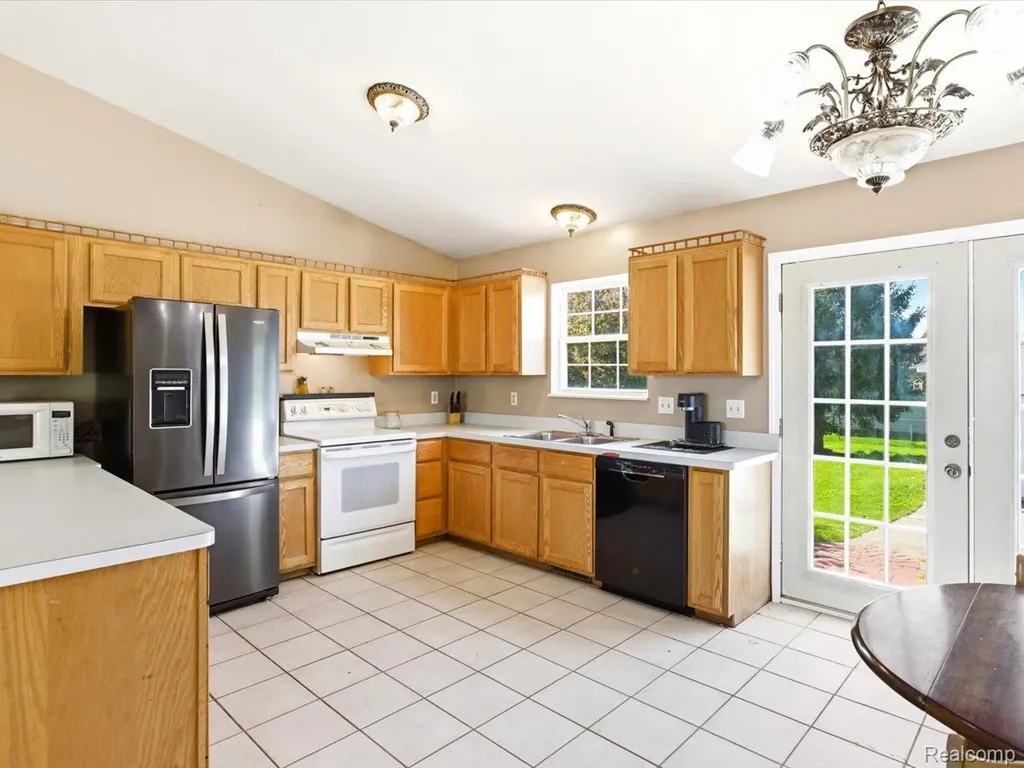 685 Heather Lane Marysville City MI 48040