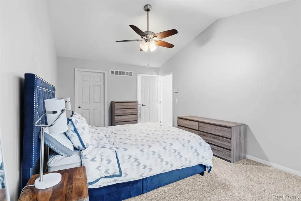 6158 Lismore Circle Grand Blanc Charter Township MI 48439