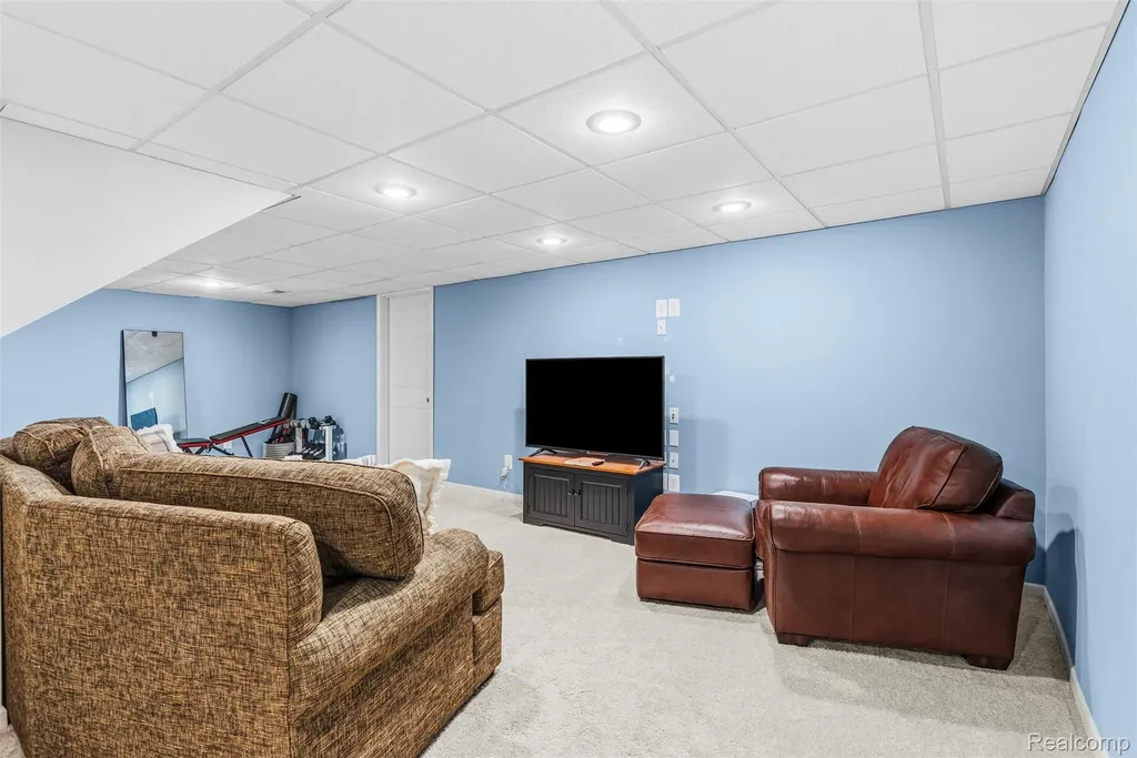 6158 Lismore Circle Grand Blanc Charter Township MI 48439