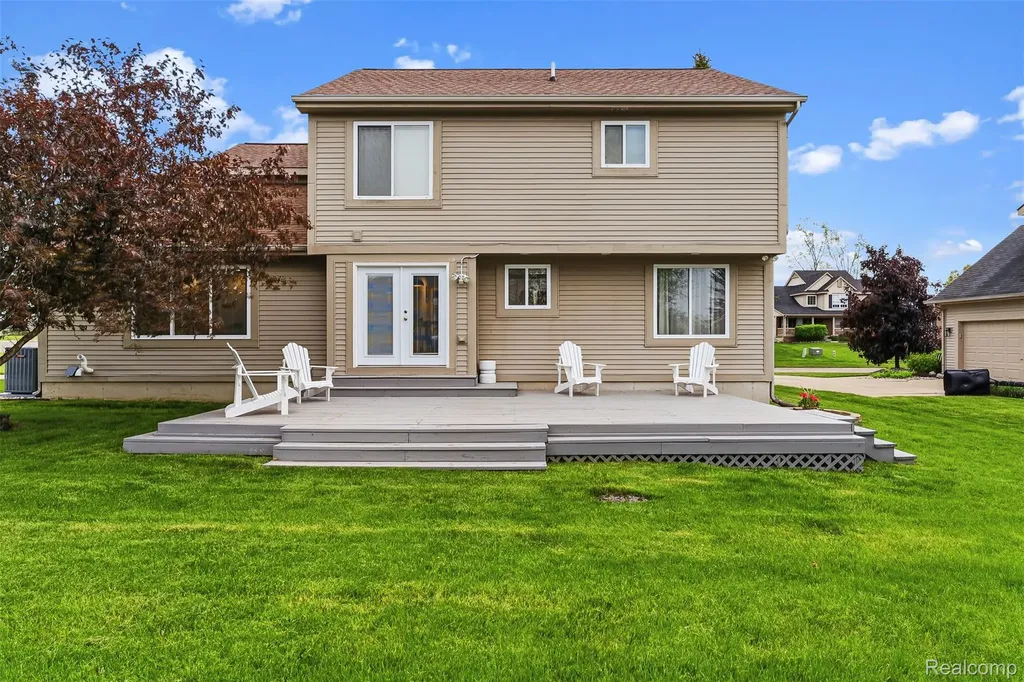 6158 Lismore Circle Grand Blanc Charter Township MI 48439