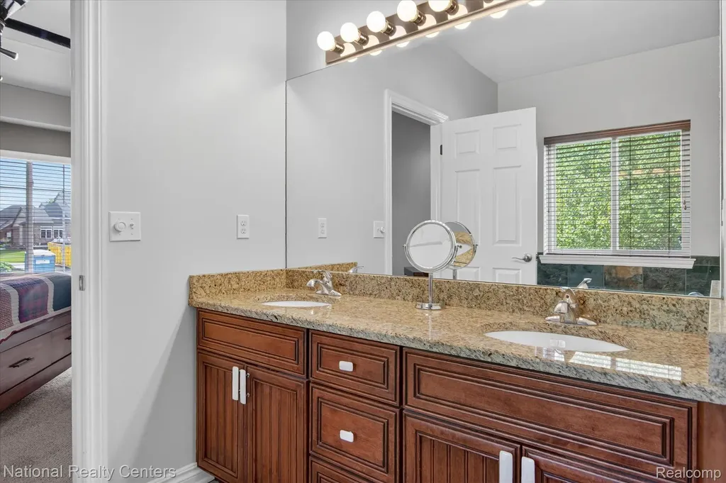 13691 Basswood Circle Van Buren Charter Township MI 48111