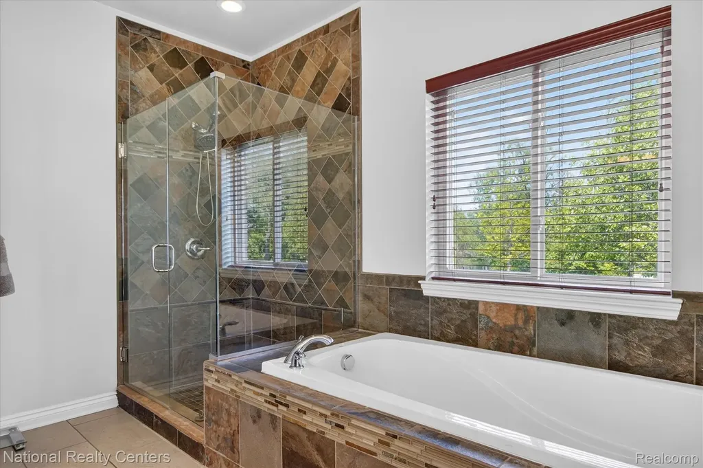 13691 Basswood Circle Van Buren Charter Township MI 48111