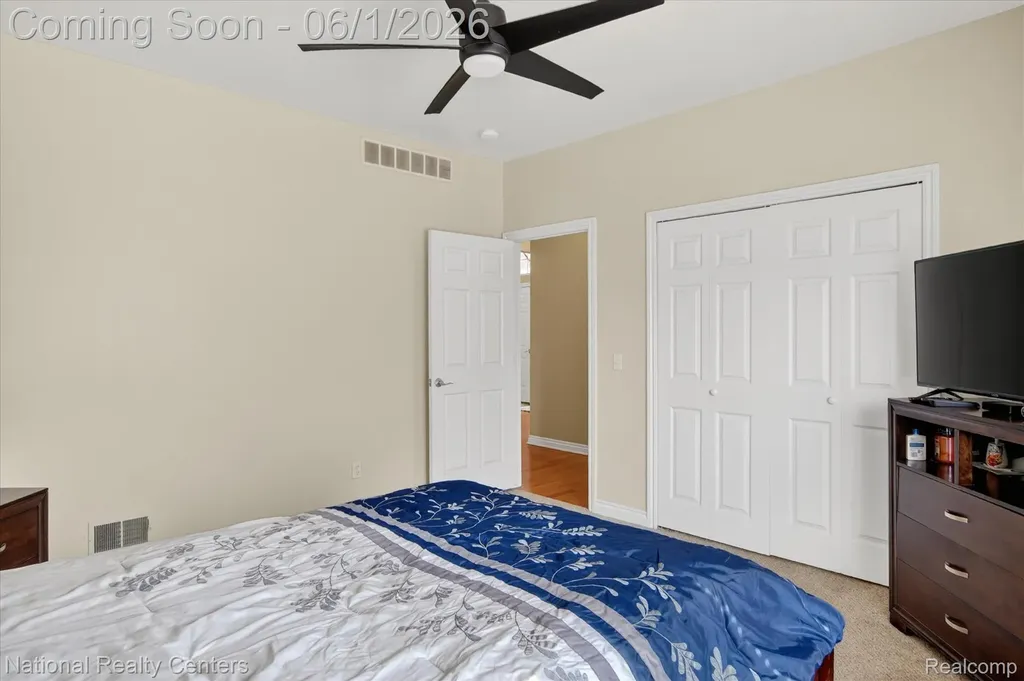 13691 Basswood Circle Van Buren Charter Township MI 48111