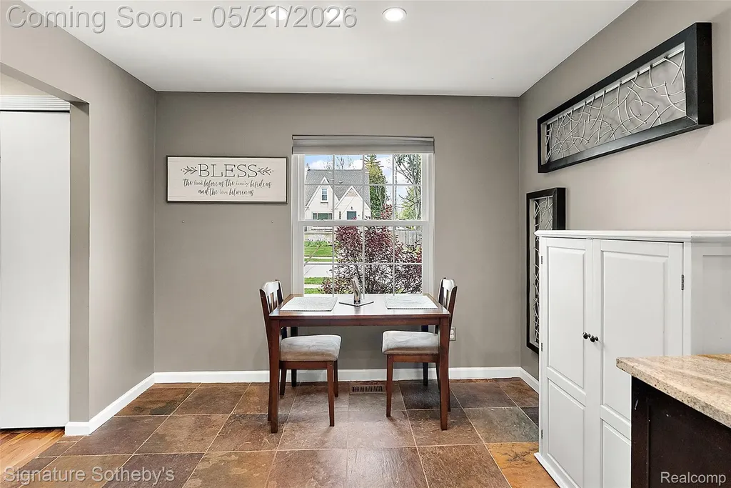 115 W Houstonia Avenue Royal Oak City MI 48073