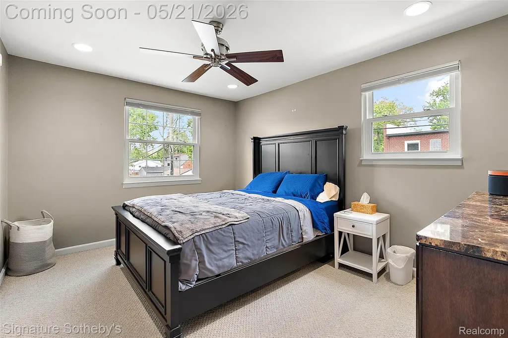 115 W Houstonia Avenue Royal Oak City MI 48073