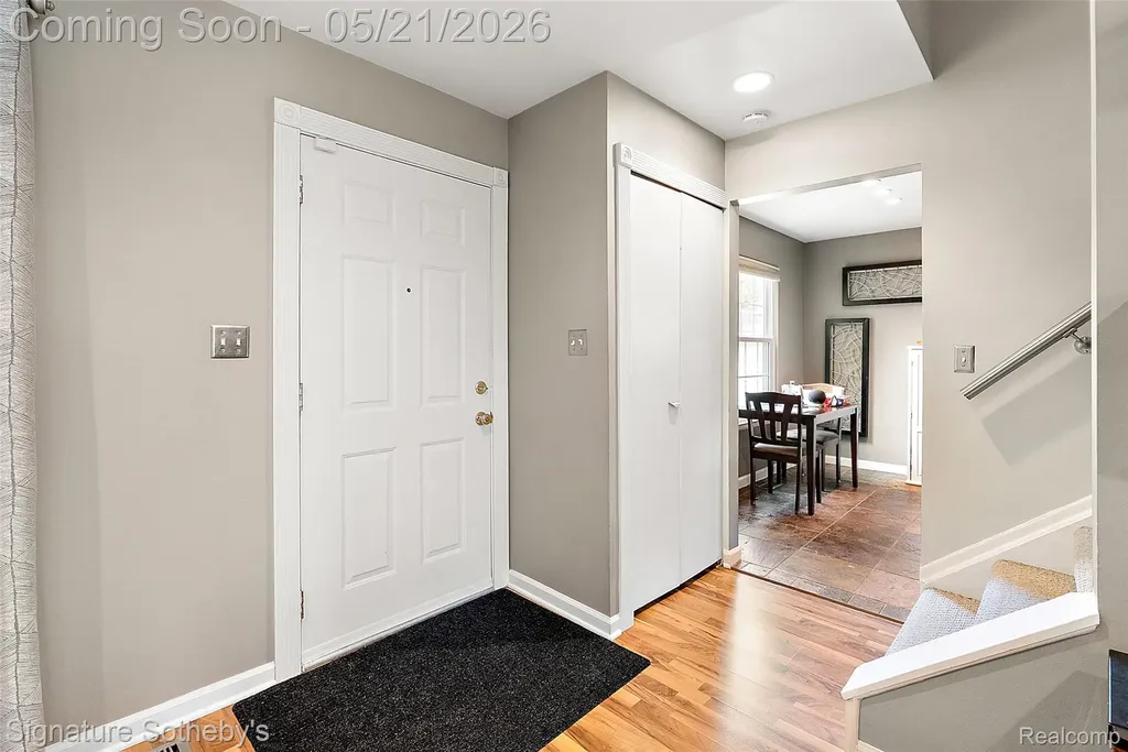 115 W Houstonia Avenue Royal Oak City MI 48073