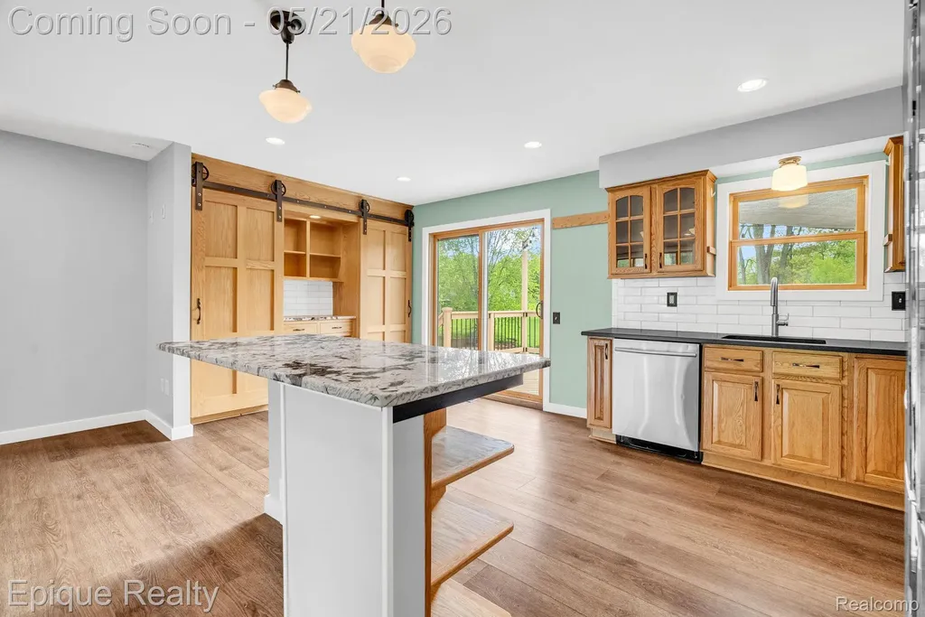 2669 Ripple Court White Lake Charter Township MI 48383