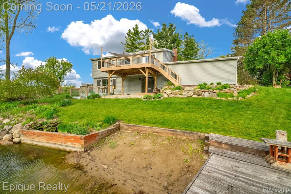 2669 Ripple Court White Lake Charter Township MI 48383