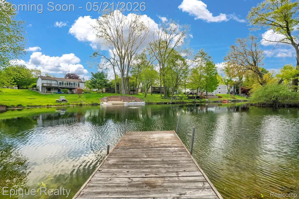 2669 Ripple Court White Lake Charter Township MI 48383