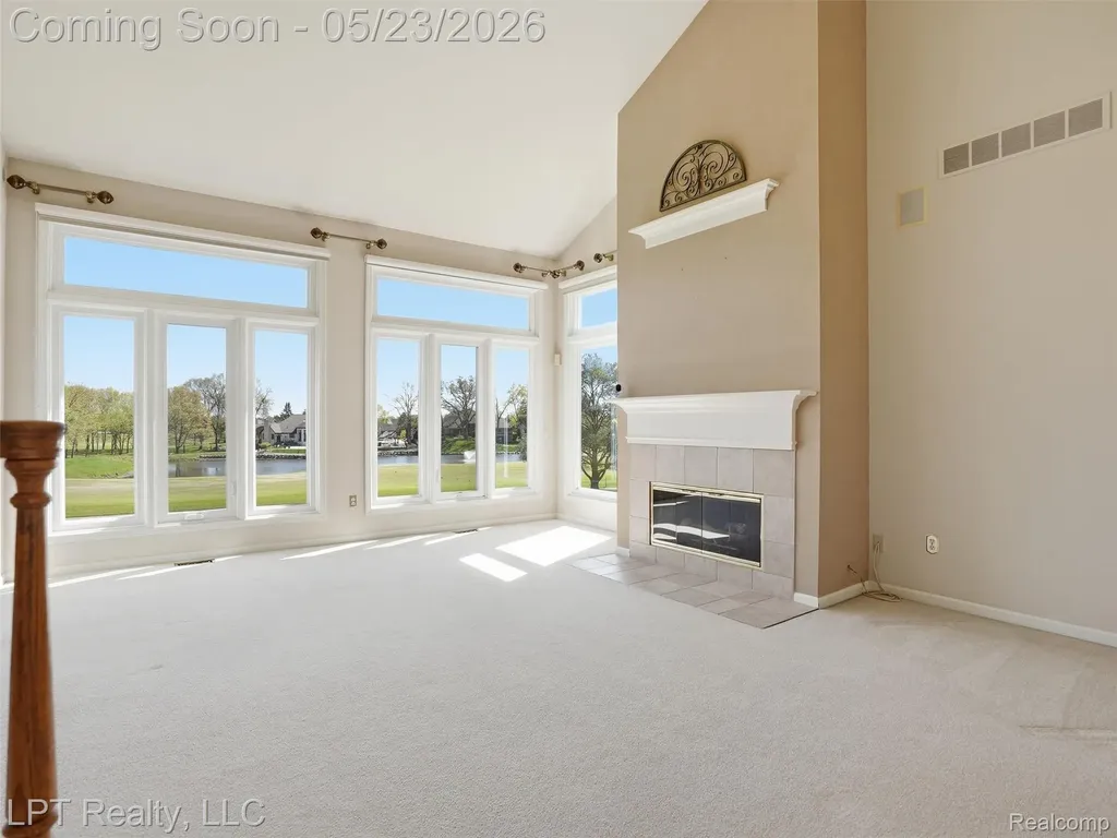 860 Troon Highland Charter Township MI 48357