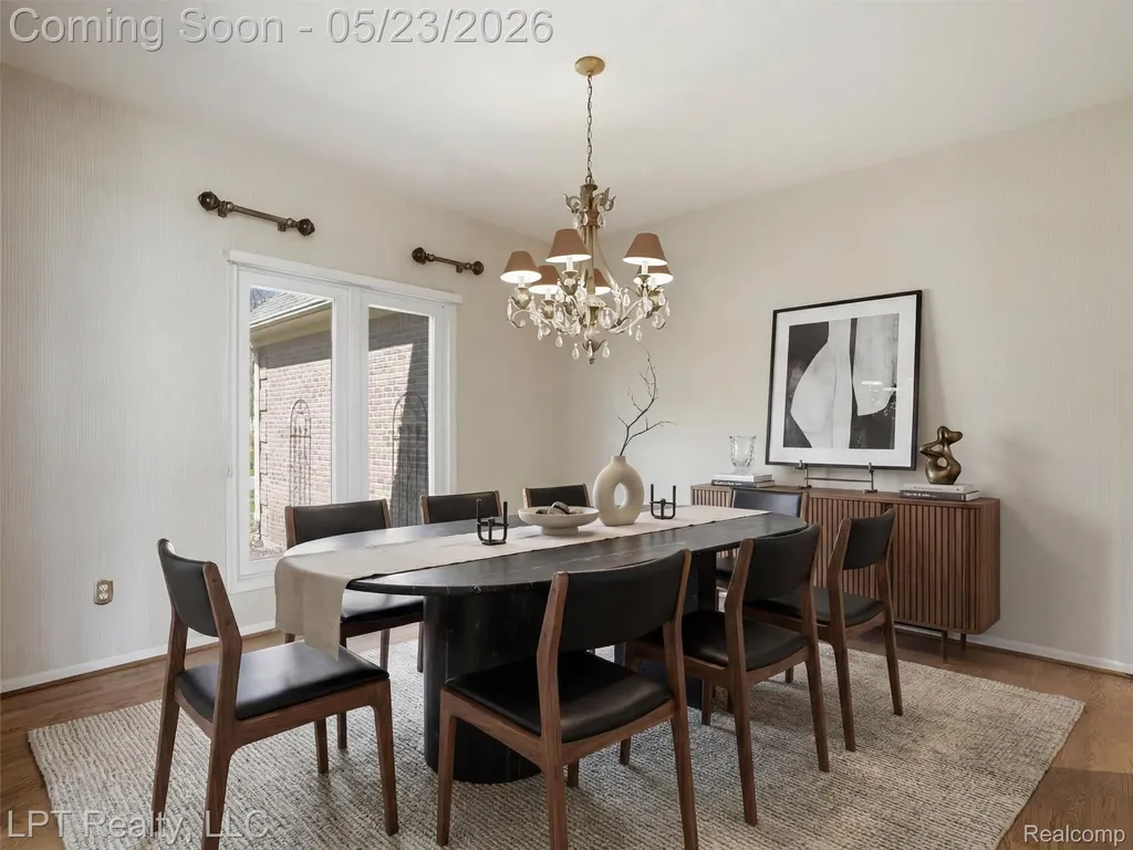 860 Troon Highland Charter Township MI 48357