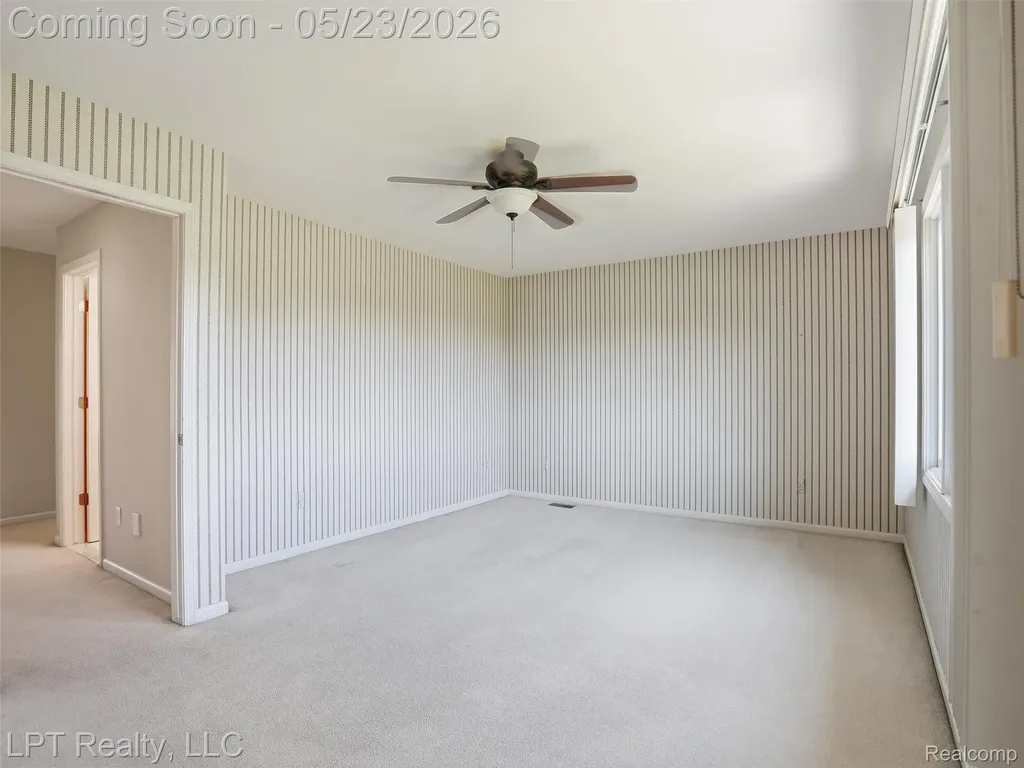 860 Troon Highland Charter Township MI 48357