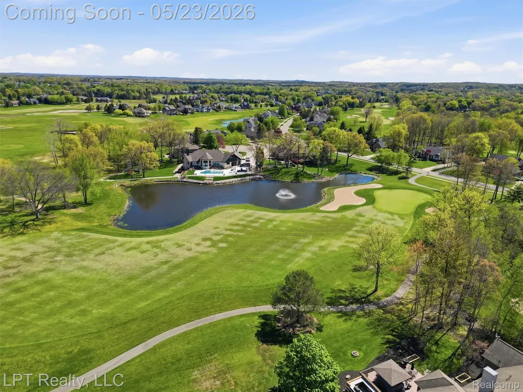 860 Troon Highland Charter Township MI 48357