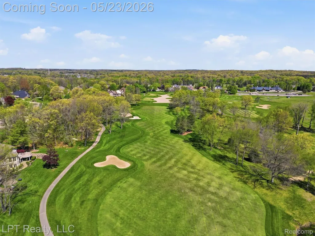 860 Troon Highland Charter Township MI 48357