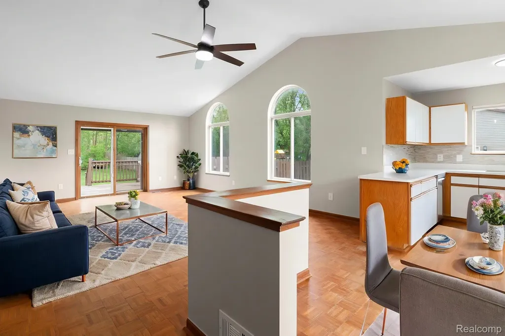 3195 Sandpoint Drive Brighton Township MI 48114