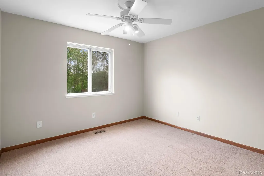3195 Sandpoint Drive Brighton Township MI 48114