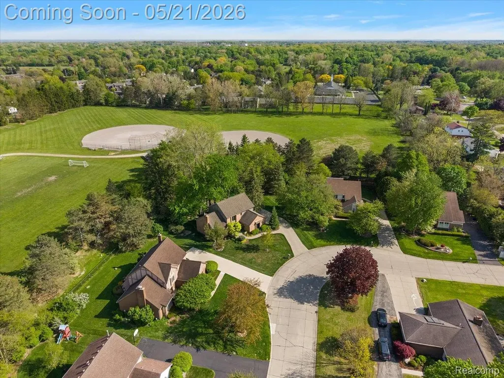 33891 Yorkridge Street Farmington Hills City MI 48331
