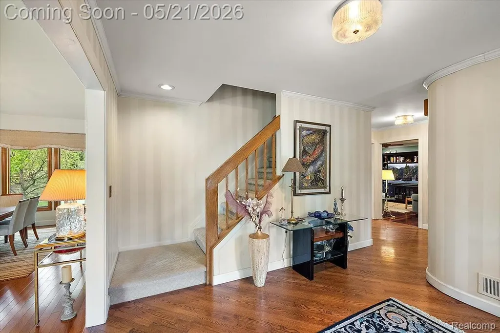 33891 Yorkridge Street Farmington Hills City MI 48331