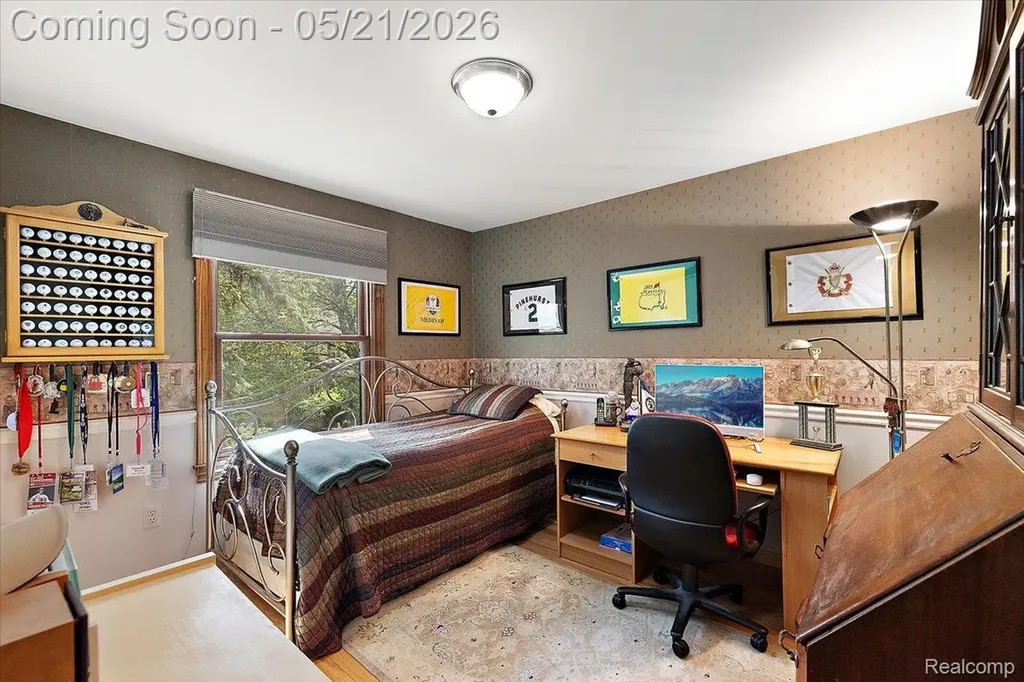 33891 Yorkridge Street Farmington Hills City MI 48331