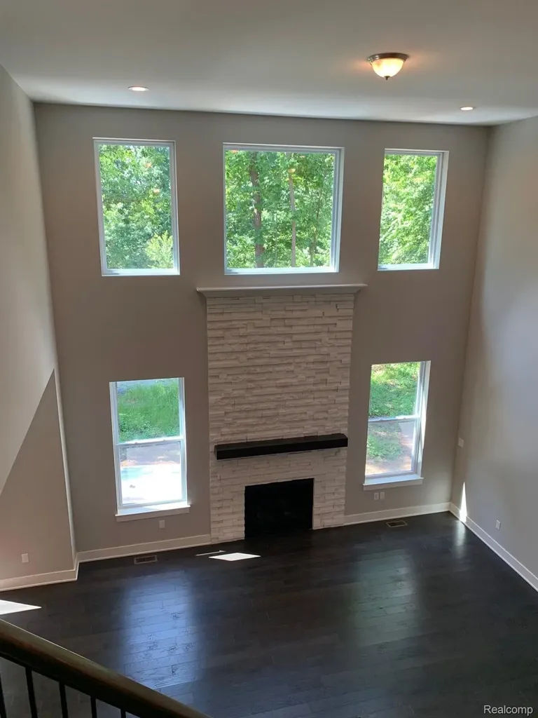 3714 Kinsley Boulevard Superior Charter Township MI 48105