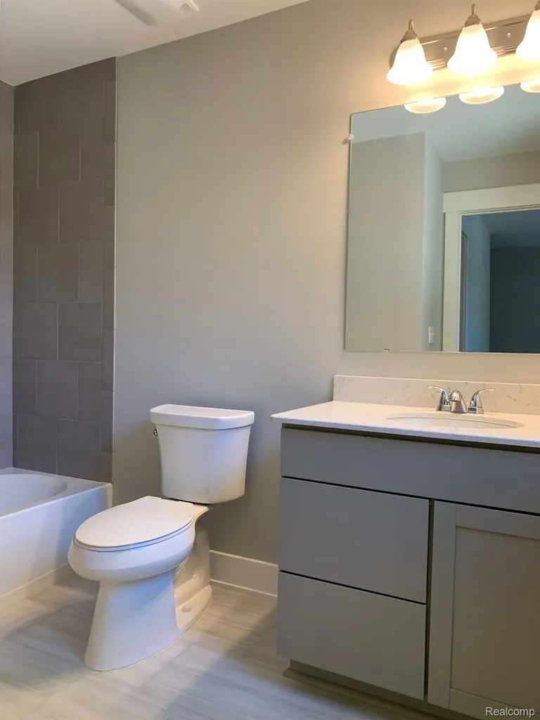 3714 Kinsley Boulevard Superior Charter Township MI 48105