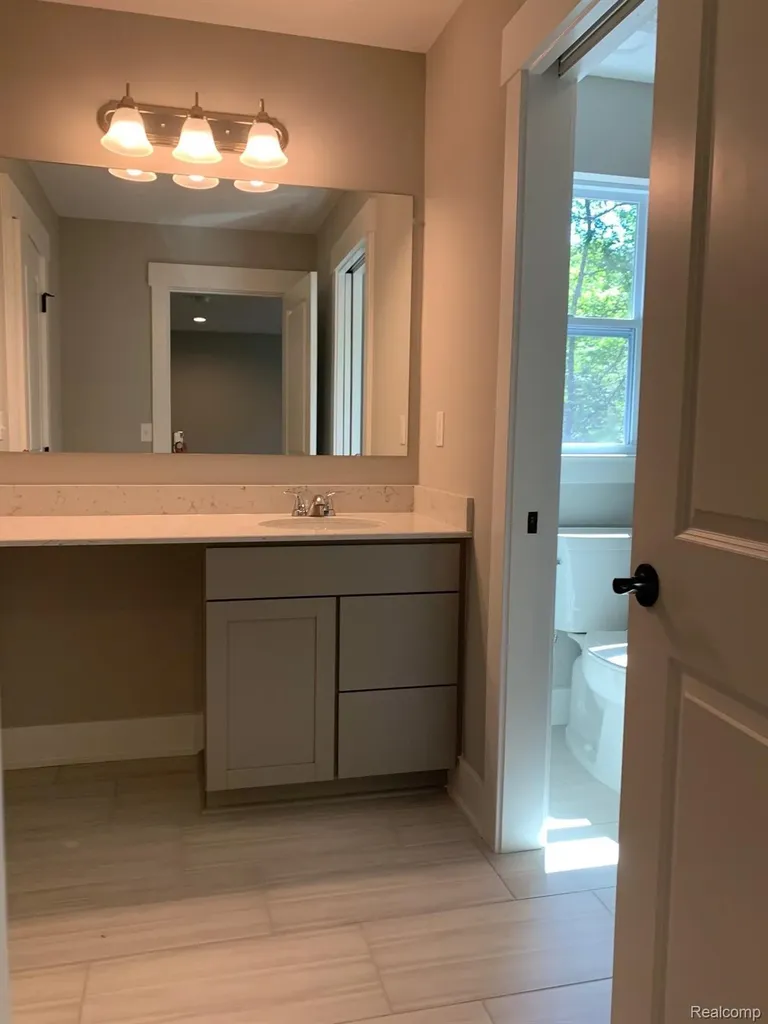 3714 Kinsley Boulevard Superior Charter Township MI 48105