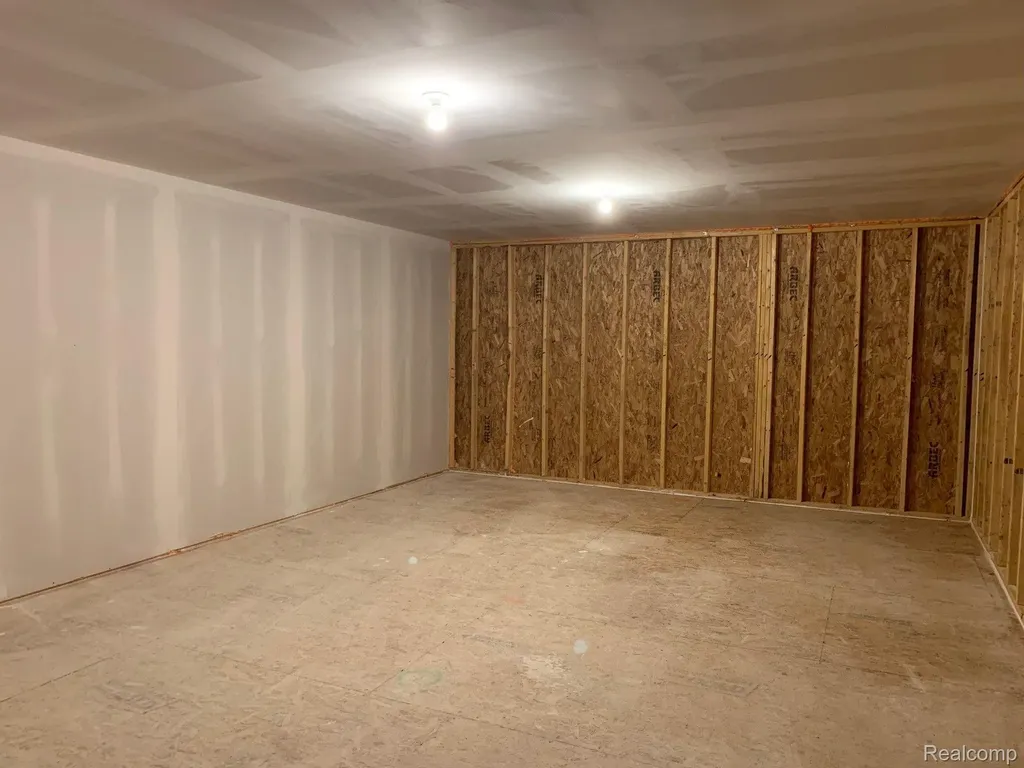 3714 Kinsley Boulevard Superior Charter Township MI 48105