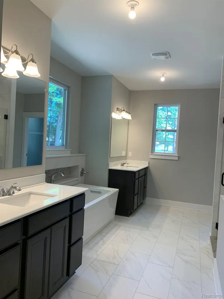 3714 Kinsley Boulevard Superior Charter Township MI 48105