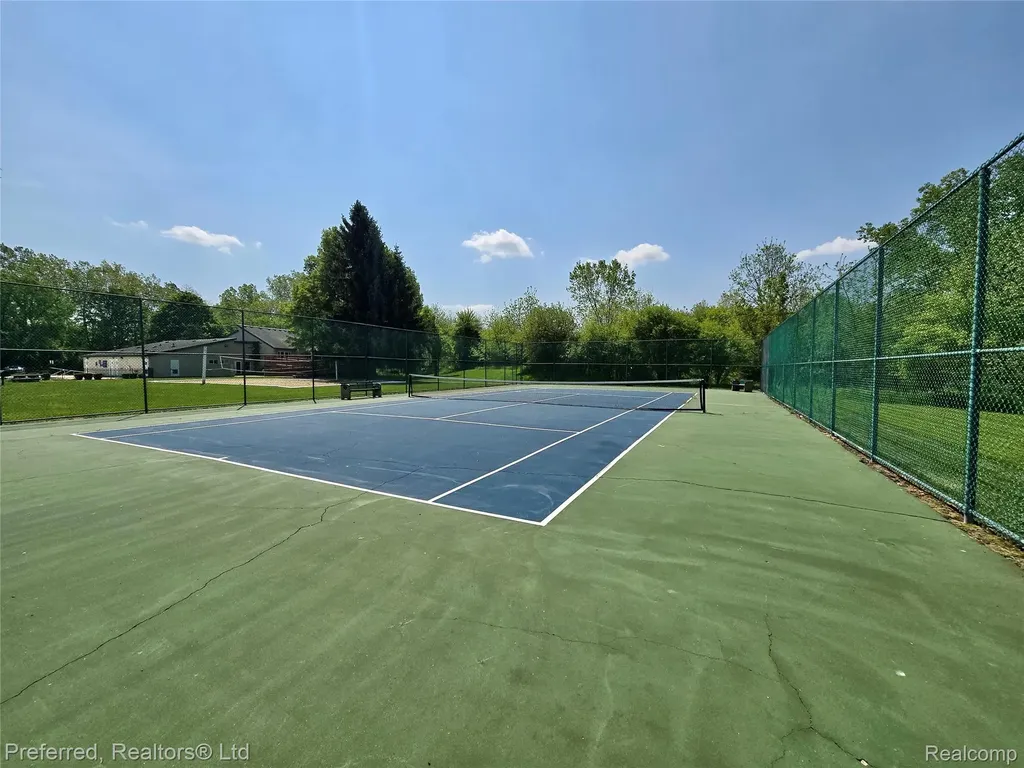 771 Clubhouse Drive Ypsilanti Charter Township MI 48197