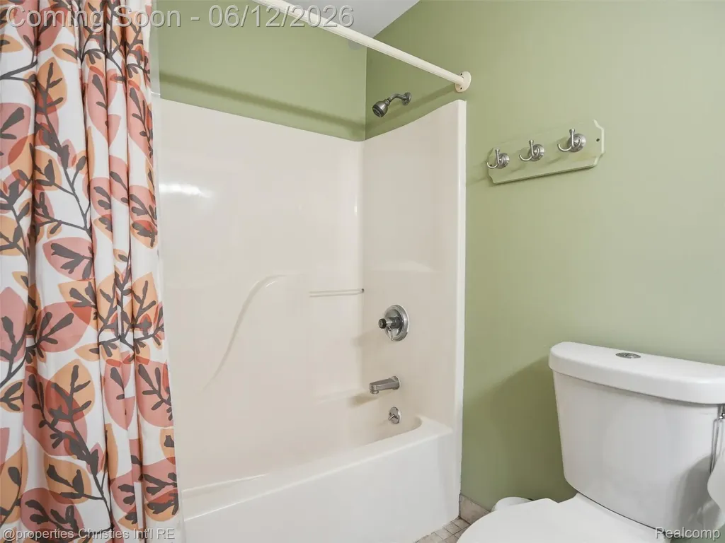 10378 Barbara Street Pinckney Village MI 48169