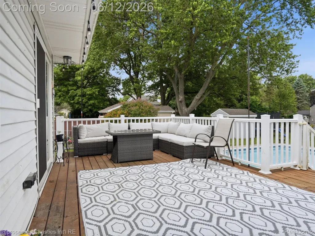 10378 Barbara Street Pinckney Village MI 48169