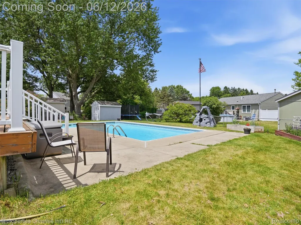10378 Barbara Street Pinckney Village MI 48169
