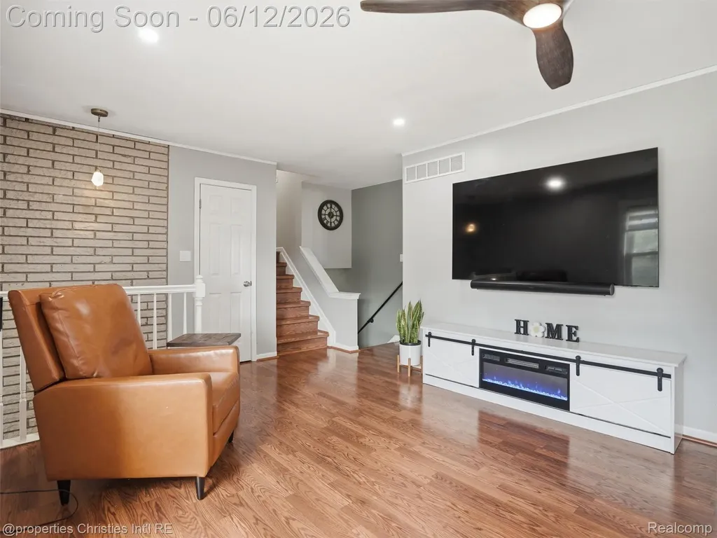 10378 Barbara Street Pinckney Village MI 48169
