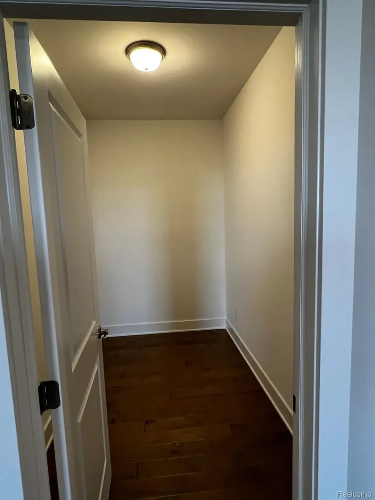 3657 Kinsley Boulevard Superior Charter Township MI 48105