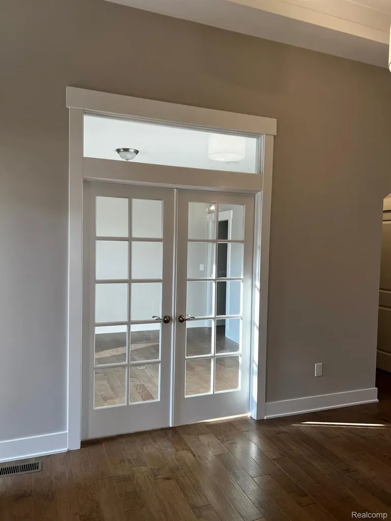 3657 Kinsley Boulevard Superior Charter Township MI 48105