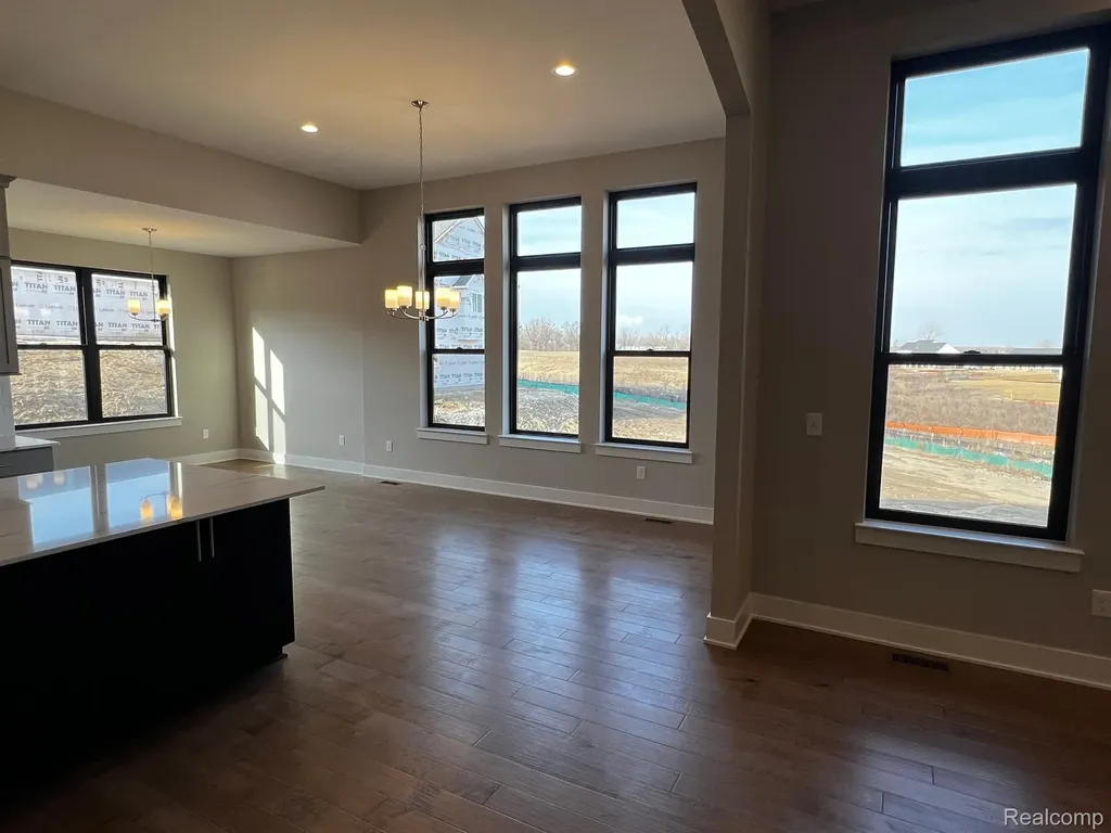 3657 Kinsley Boulevard Superior Charter Township MI 48105