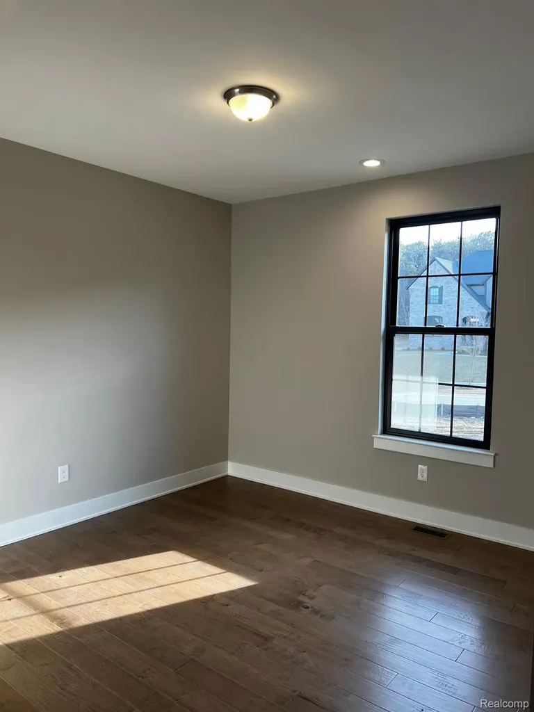 3657 Kinsley Boulevard Superior Charter Township MI 48105