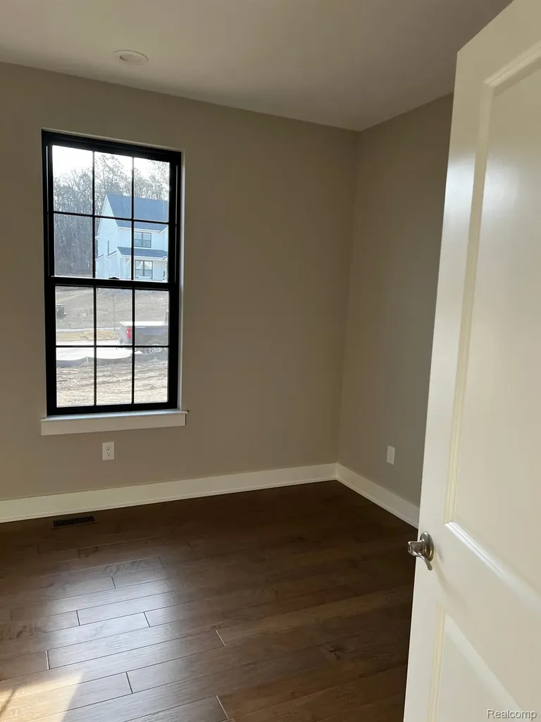 3657 Kinsley Boulevard Superior Charter Township MI 48105