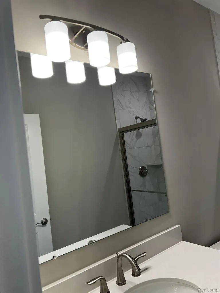 3657 Kinsley Boulevard Superior Charter Township MI 48105
