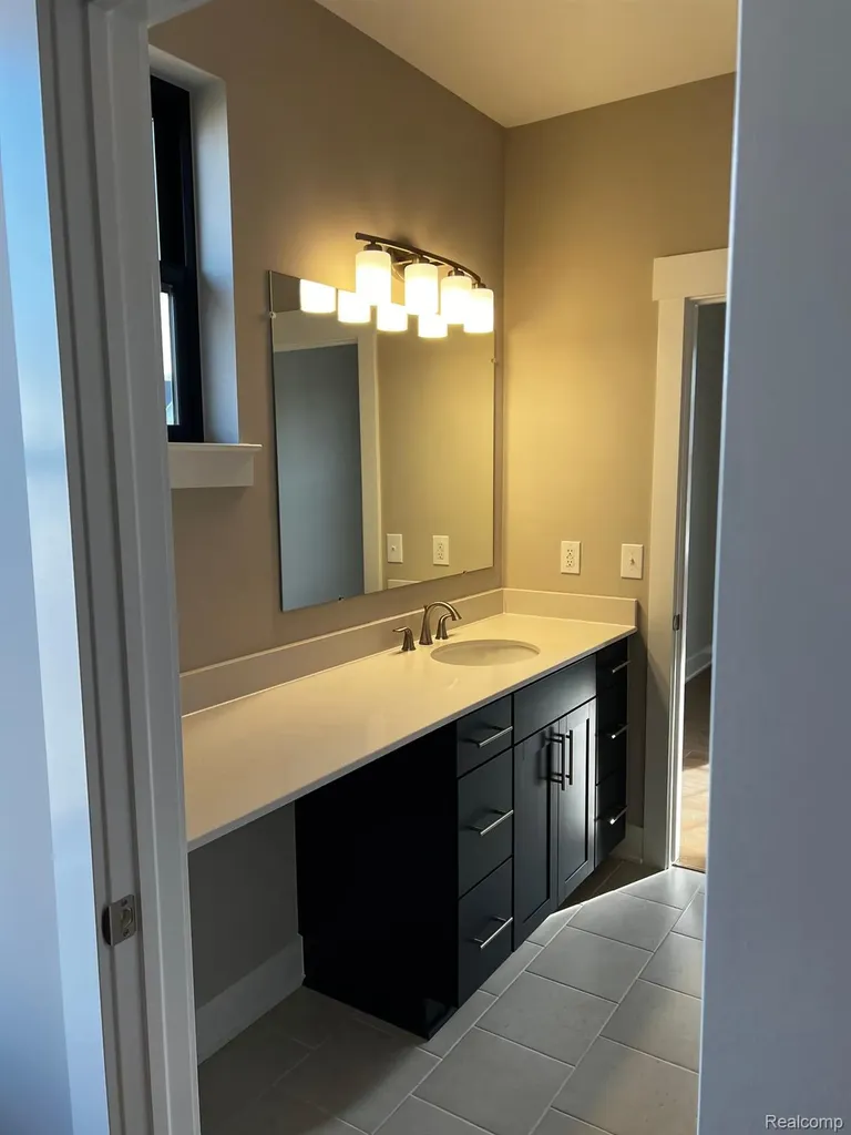 3657 Kinsley Boulevard Superior Charter Township MI 48105