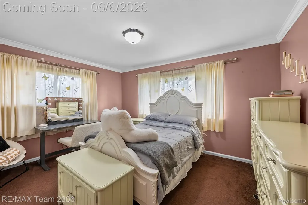 111 Brentwood Drive Dearborn City MI 48124